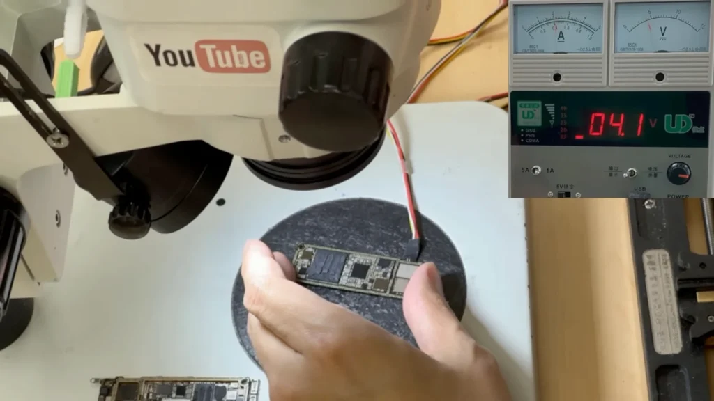 iPhone 11 upper CPU board tested separately with normal boot current response